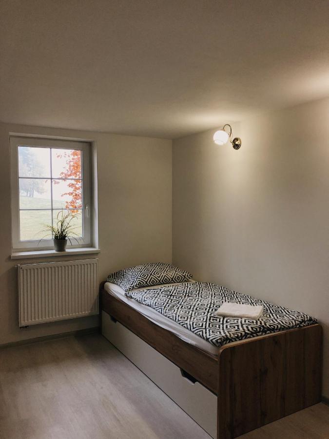 Hermanov 141 Jindrichovice Buitenkant foto
